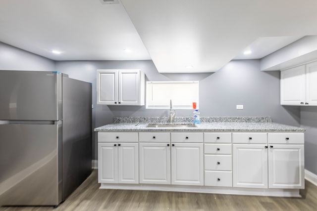 3035 N Luna Avenue, Chicago, IL 60641