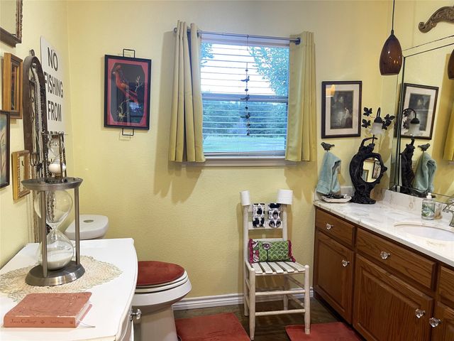 151 LCR Cedar C3, Mexia, TX 76667