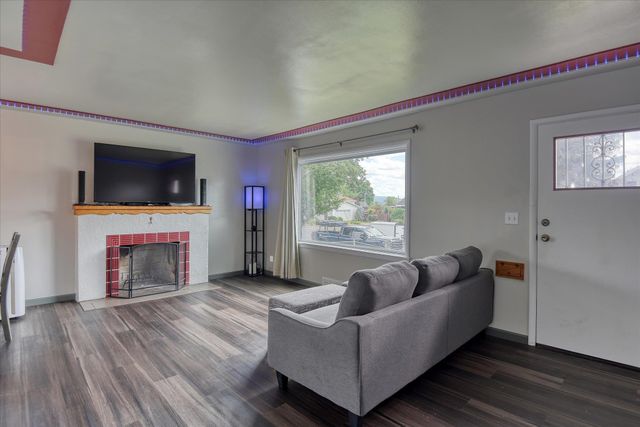 408 W GORDON Ave, Spokane, WA 99205