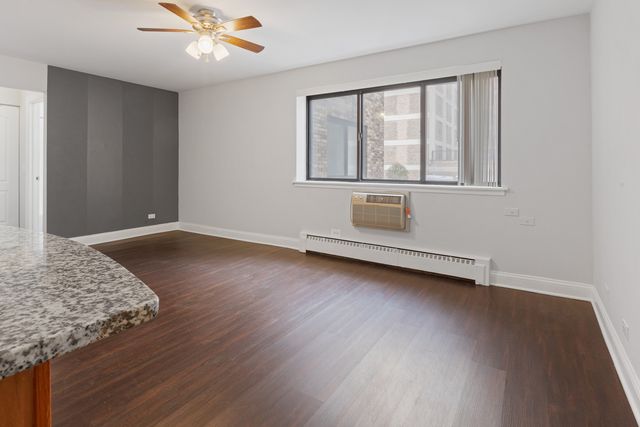 5534 N Kenmore Avenue 205, Chicago, IL 60640