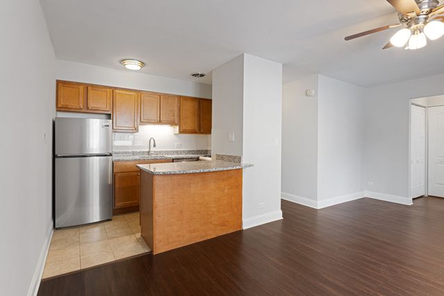 5534 N Kenmore Avenue 205, Chicago, IL 60640