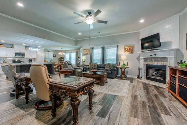 2091 Ferndale Cove, Alexander, AR 72002