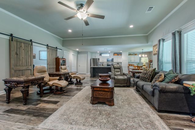 2091 Ferndale Cove, Alexander, AR 72002