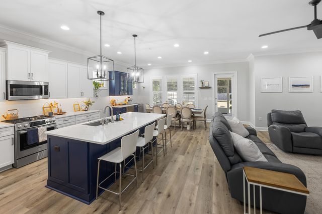 140 Raiders Trail, Valparaiso, FL 32580