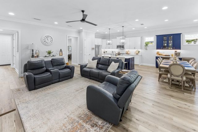 140 Raiders Trail, Valparaiso, FL 32580