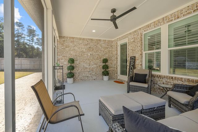 140 Raiders Trail, Valparaiso, FL 32580