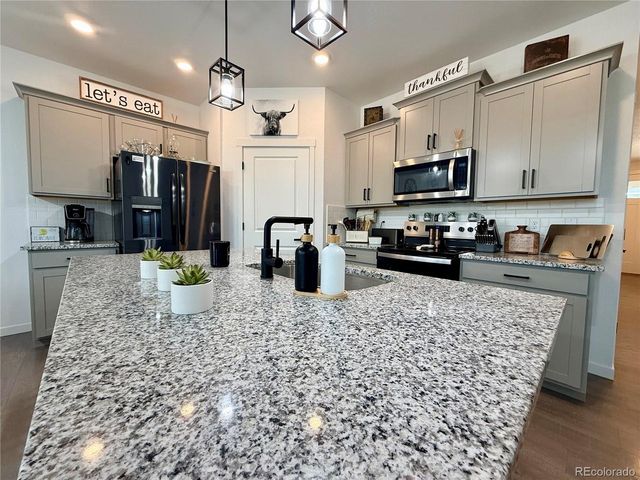 43075 Merion Hills Ct, Elizabeth, CO 80107