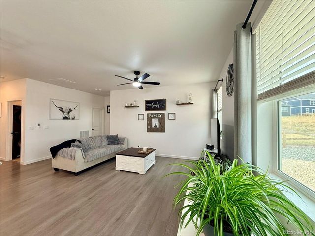43075 Merion Hills Ct, Elizabeth, CO 80107