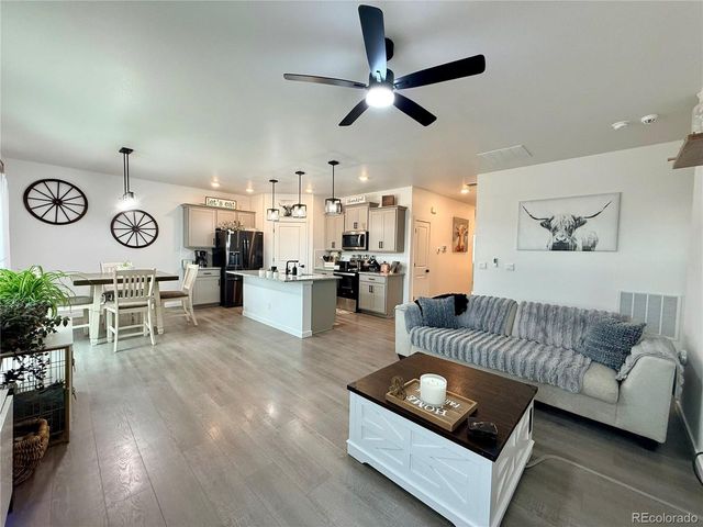 43075 Merion Hills Ct, Elizabeth, CO 80107