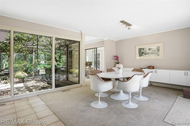 2953 Little Lane, Bloomfield Hills, MI 48302