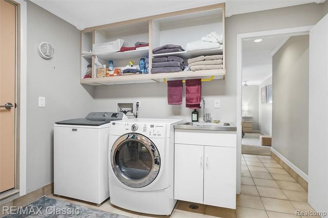 2953 Little Lane, Bloomfield Hills, MI 48302