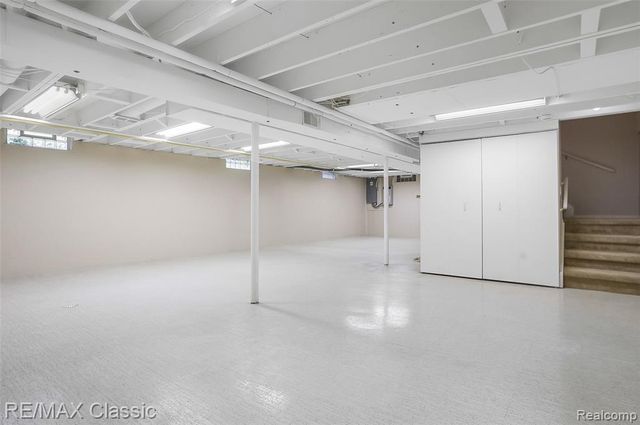 2953 Little Lane, Bloomfield Hills, MI 48302