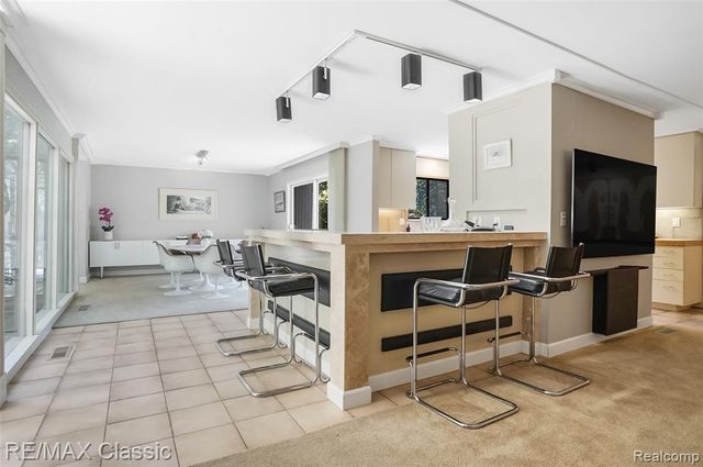 2953 Little Lane, Bloomfield Hills, MI 48302