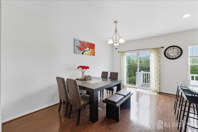 805 Bayside Court, South Amboy, NJ 08879