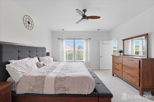 805 Bayside Court, South Amboy, NJ 08879