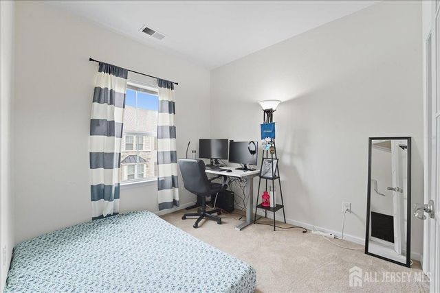 805 Bayside Court, South Amboy, NJ 08879