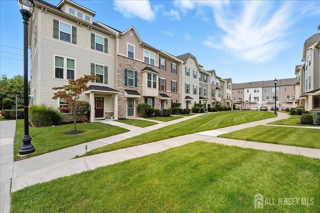 805 Bayside Court, South Amboy, NJ 08879