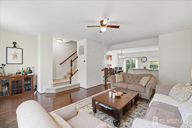 805 Bayside Court, South Amboy, NJ 08879