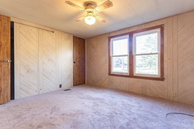 238 Brookfield Road, Brimfield, MA 01010