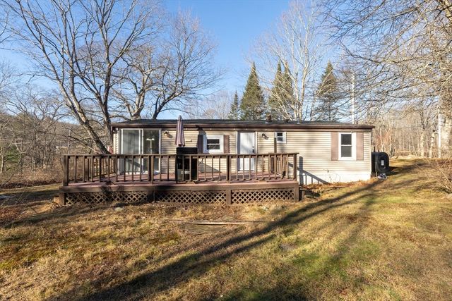 238 Brookfield Road, Brimfield, MA 01010