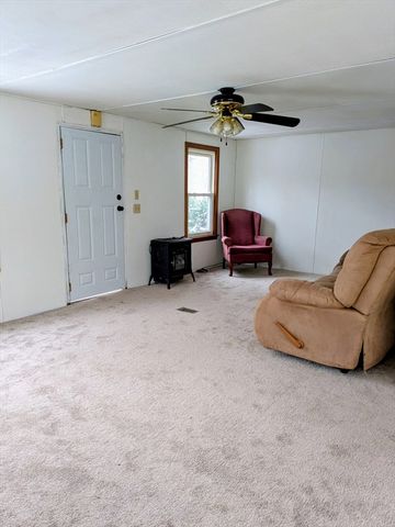 238 Brookfield Road, Brimfield, MA 01010