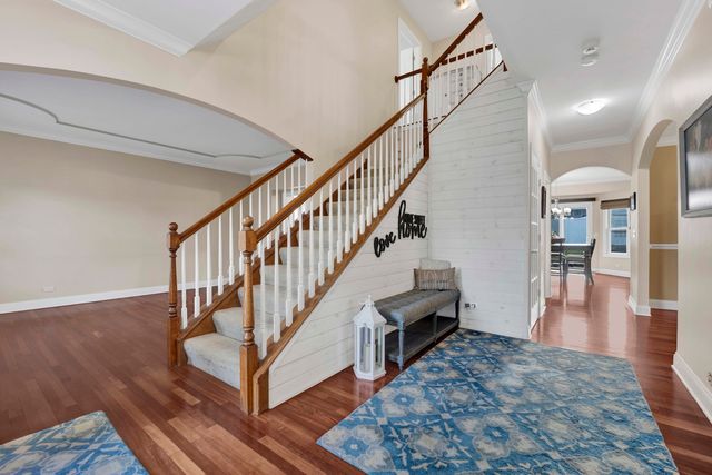 117 S Grant Street, Westmont, IL 60559