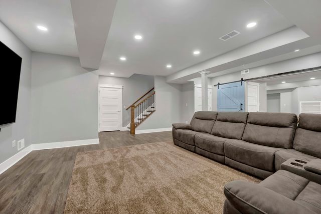 117 S Grant Street, Westmont, IL 60559