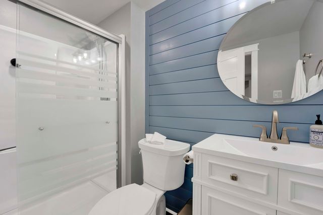 117 S Grant Street, Westmont, IL 60559