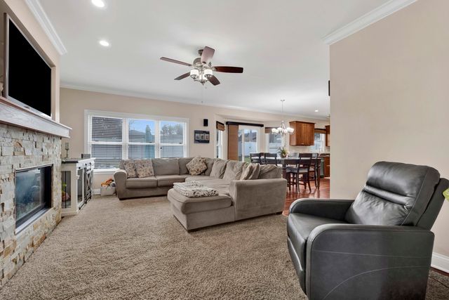 117 S Grant Street, Westmont, IL 60559