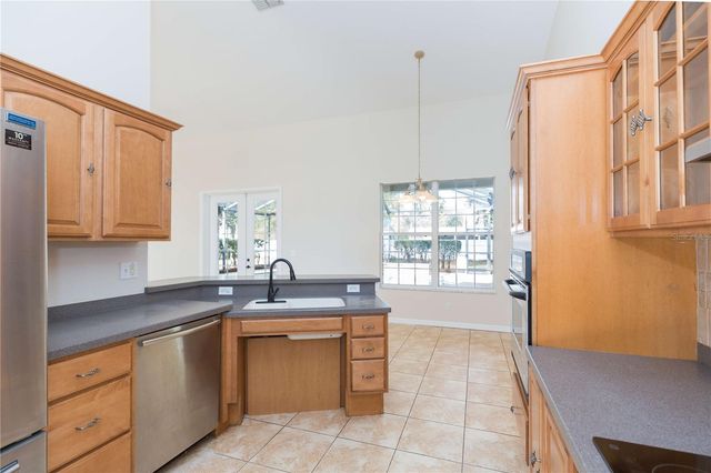 36281 OAK KNOLL LOOP, Dade City, FL 33525