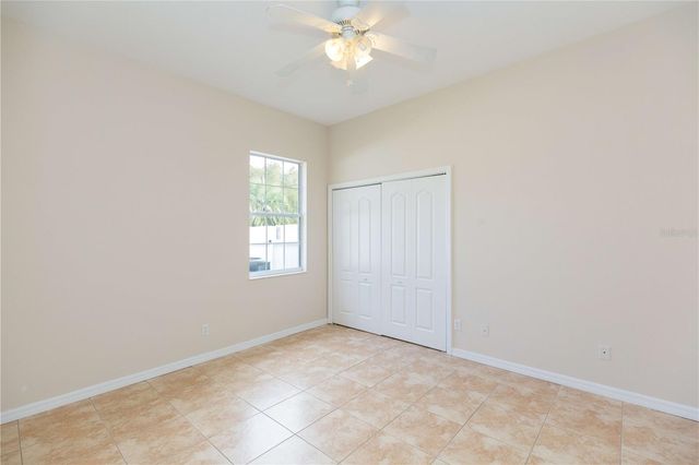 36281 OAK KNOLL LOOP, Dade City, FL 33525