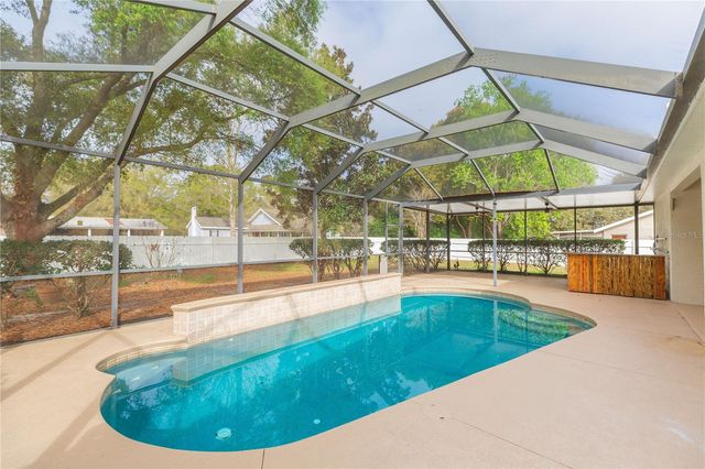 36281 OAK KNOLL LOOP, Dade City, FL 33525