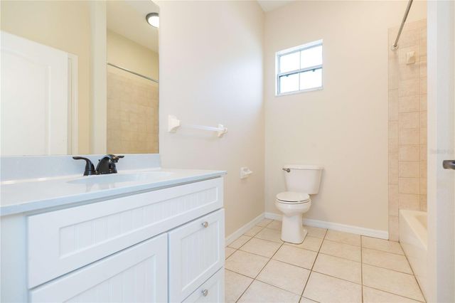 36281 OAK KNOLL LOOP, Dade City, FL 33525