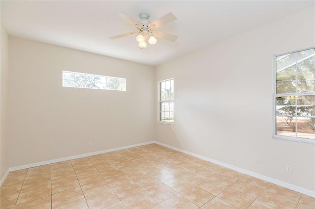 36281 OAK KNOLL LOOP, Dade City, FL 33525