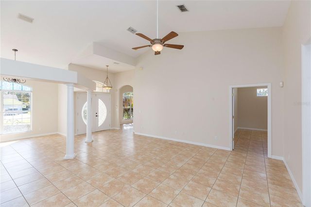 36281 OAK KNOLL LOOP, Dade City, FL 33525