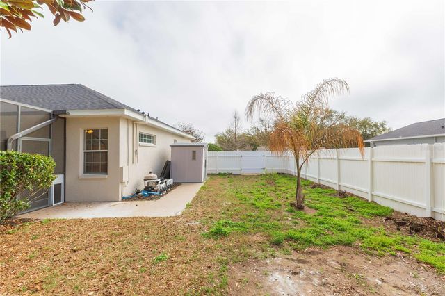 36281 OAK KNOLL LOOP, Dade City, FL 33525