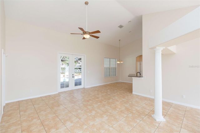 36281 OAK KNOLL LOOP, Dade City, FL 33525