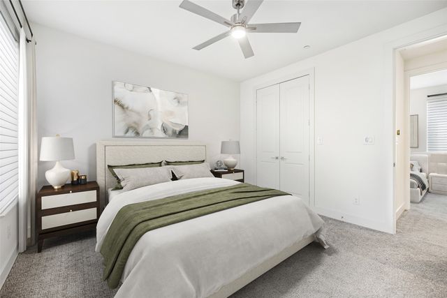 5707 Lindell Avenue 202, Dallas, TX 75206