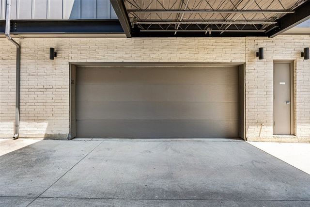 5707 Lindell Avenue 202, Dallas, TX 75206