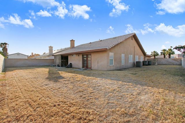 68695 Vista Chino, Cathedral City, CA 92234