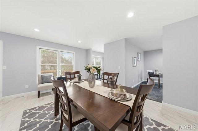 2 Tarpon Court, Florissant, MO 63033