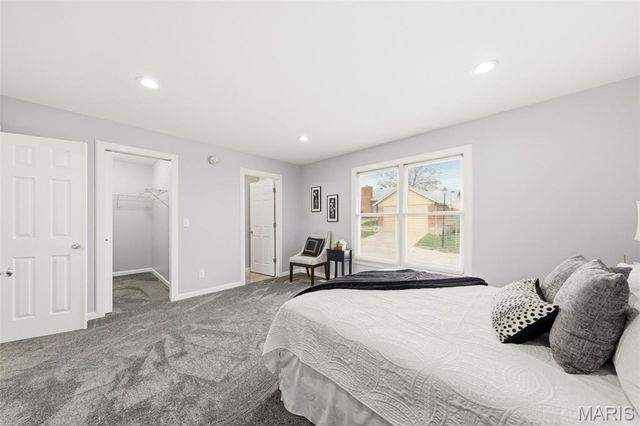 2 Tarpon Court, Florissant, MO 63033