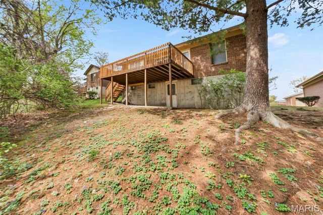 2 Tarpon Court, Florissant, MO 63033