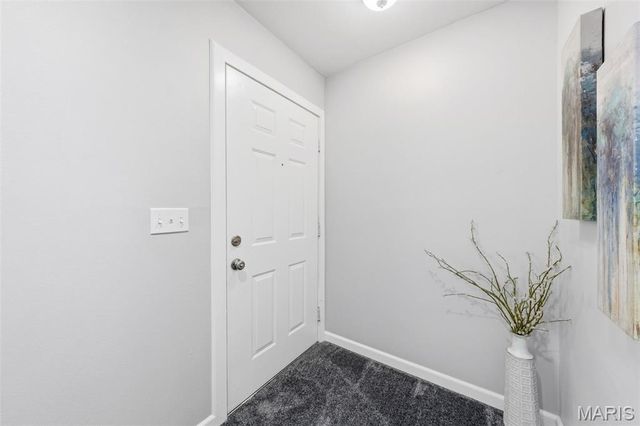 2 Tarpon Court, Florissant, MO 63033