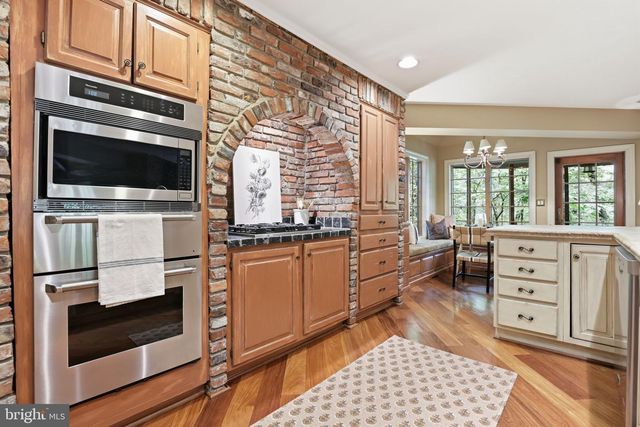 2809 CLOVE LN, Edgewater, MD 21037