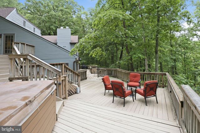 2809 CLOVE LN, Edgewater, MD 21037