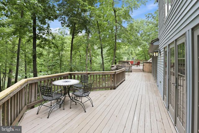2809 CLOVE LN, Edgewater, MD 21037