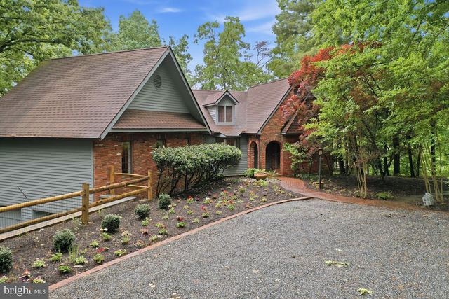 2809 CLOVE LN, Edgewater, MD 21037