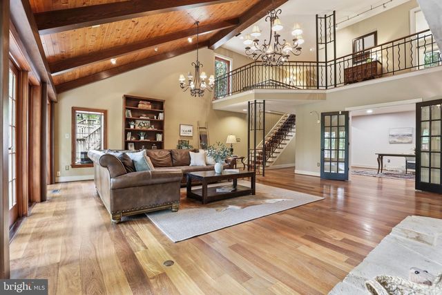 2809 CLOVE LN, Edgewater, MD 21037