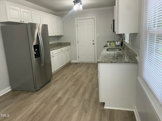674 Walker Street, Fayetteville, NC 28311